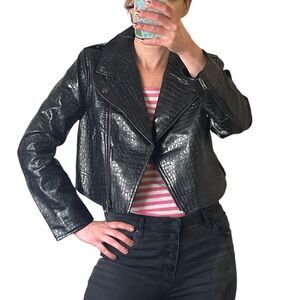 ModCloth Crocodile faux leather moto jacket cropped black color size Medium